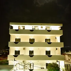 Bed & Breakfast Ax Mirage, Vlore